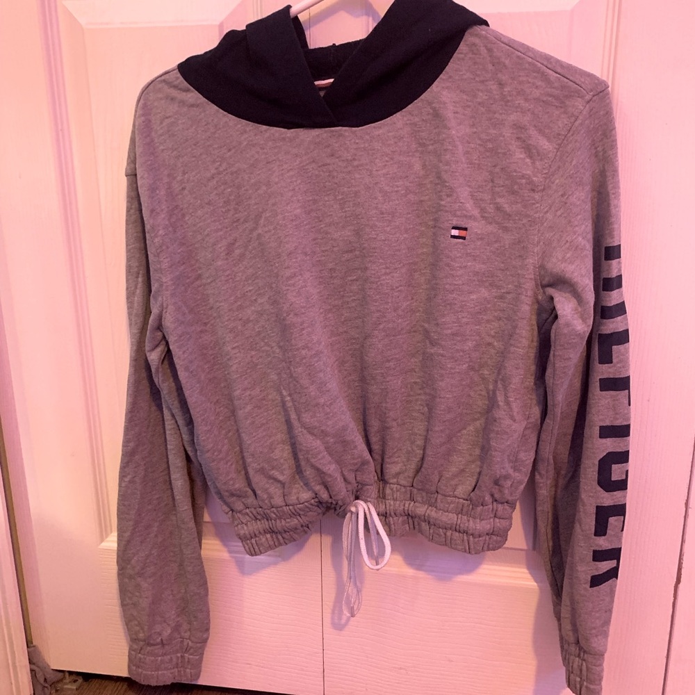 Tommy Hilfiger cropped hoodie